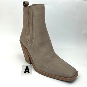 VINCE CAMUTO Ackella Bootie sz 8.5